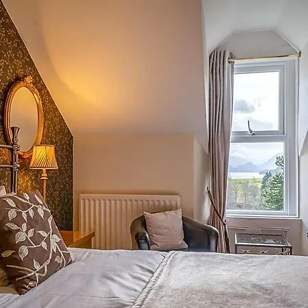 Hotel Highfield 3*